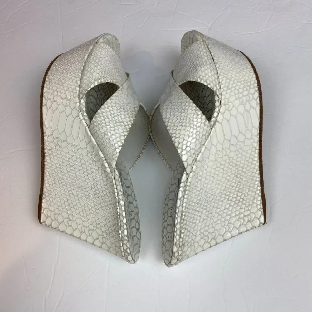 CASADEI White Snake  Wedge Platform Sz  EU 38.5